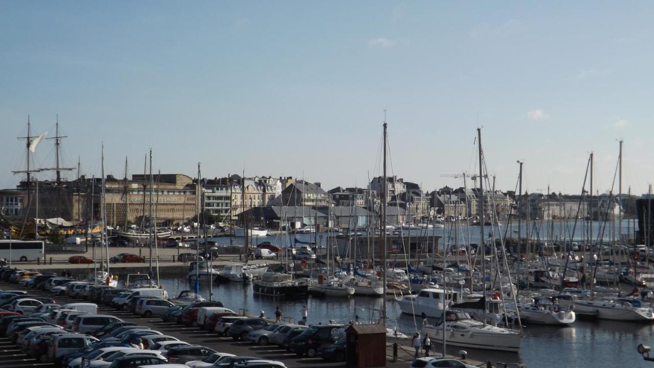 Appartement T2 ,Parking Prive,Terrasse, 10 Mns A Pieds De La Cite Corsaire Et Ses Plages Saint-Malo Exterior photo